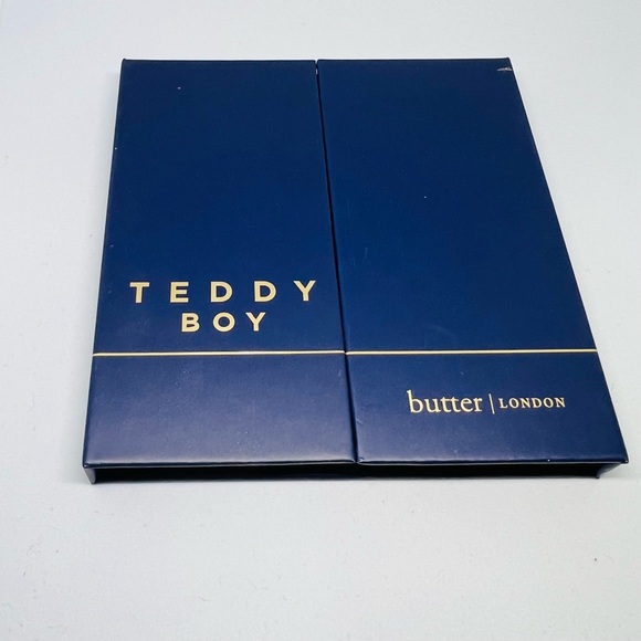 Butter LONDON - Teddy Boy Eyeshadow Palette - Picture 3 of 5